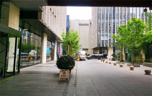 太阳宫大厦实拍图2